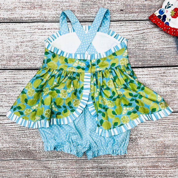 Dana Lattus Summer Sets - Picture 3 of 3